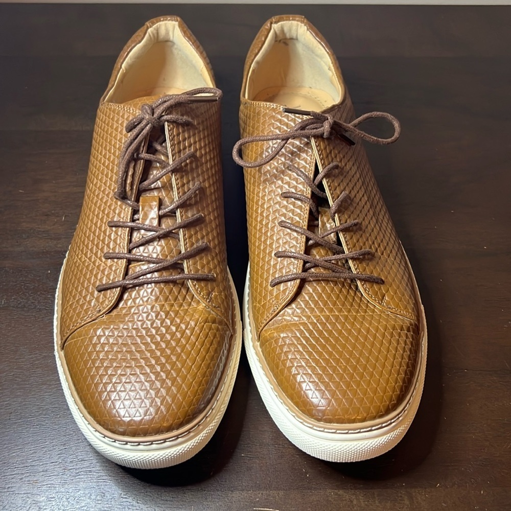 Van Heusen Leather Memory Foam Lace Up Oxford in Cup A Chino